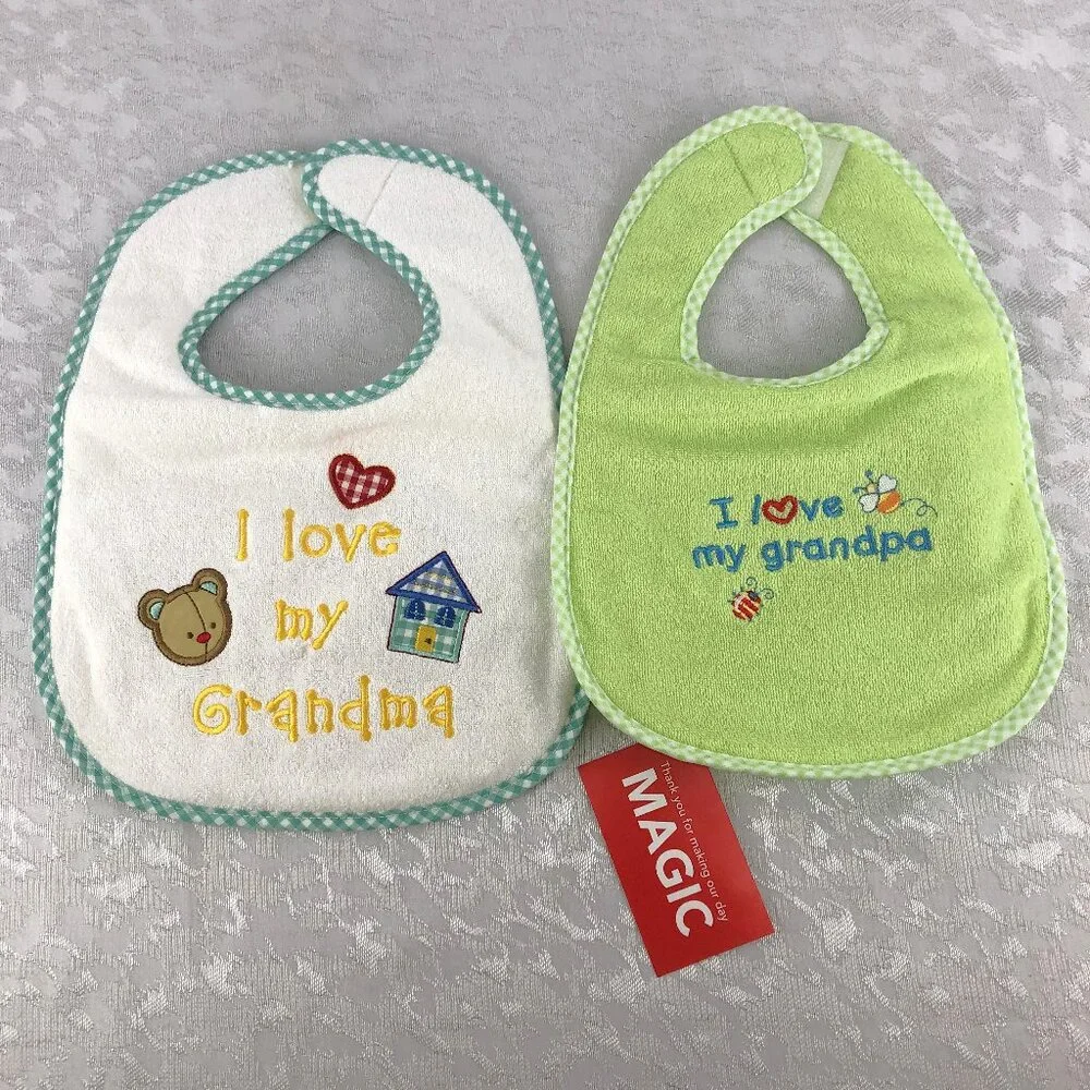 Hamco “I Love My Grandma” and “I Love My Grandpa” Unisex Applique Baby Bib Set